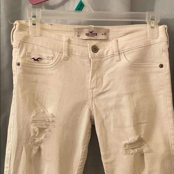 HOLLISTER WHITE RIPPED JEANS - Picture 3 of 8